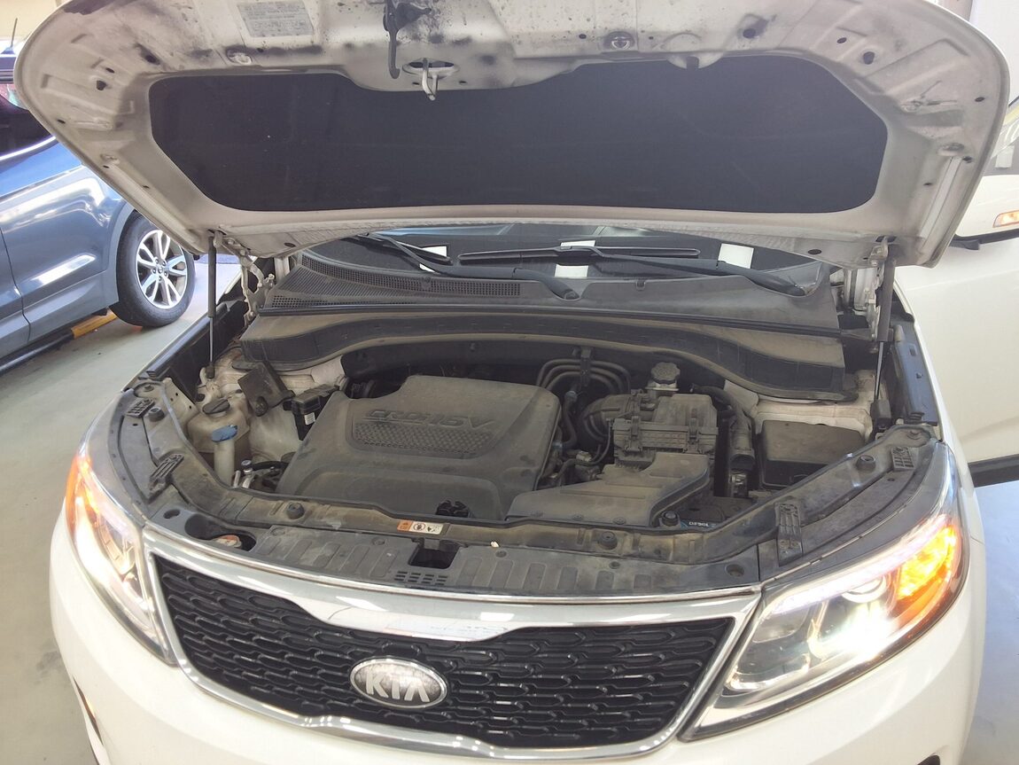 KIA NEW SORENTO R R2.0 2WD LIMITED 2014 - zdjęcie 19