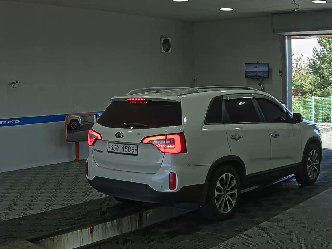 KIA NEW SORENTO R R2.0 2WD LIMITED 2014 - zdjęcie 5