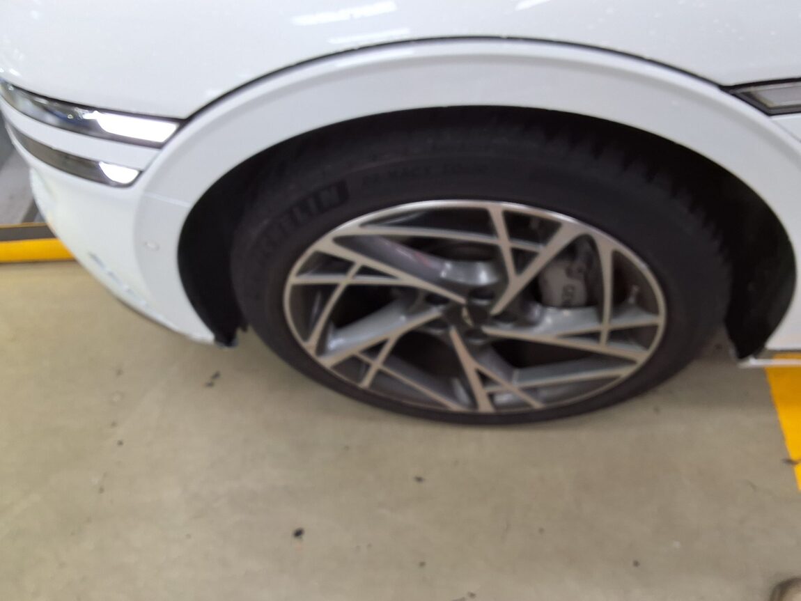 GENESIS NEW G90 3.5 TURBO AWD BASE MODEL 2023 - zdjęcie 19