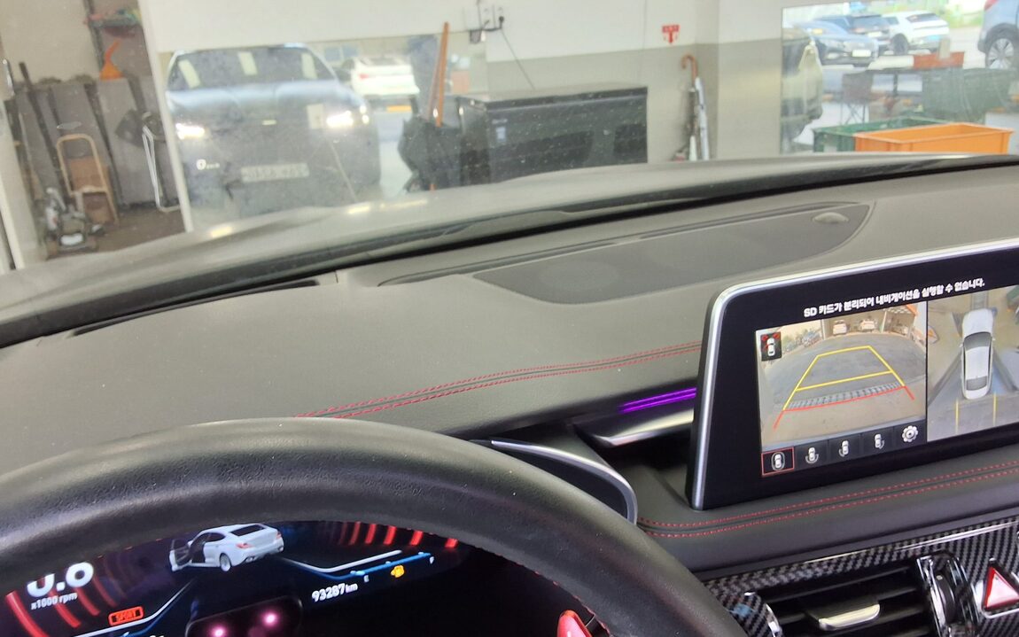 GENESIS G70 3.3T SPORTS PRESTIGE 2019 - zdjęcie 19