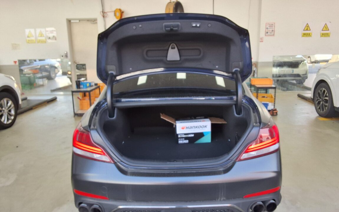GENESIS G70 3.3T SPORTS PRESTIGE 2019 - zdjęcie 15