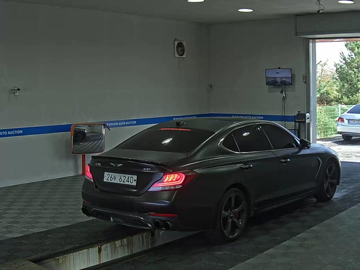 GENESIS G70 3.3T SPORTS PRESTIGE 2019 - zdjęcie 5