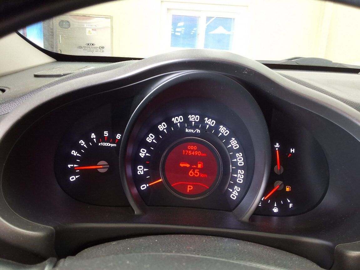 KIA SPORTAGE R DIESEL R2.0 2WD TLX PREMIUM 2011 - zdjęcie 10