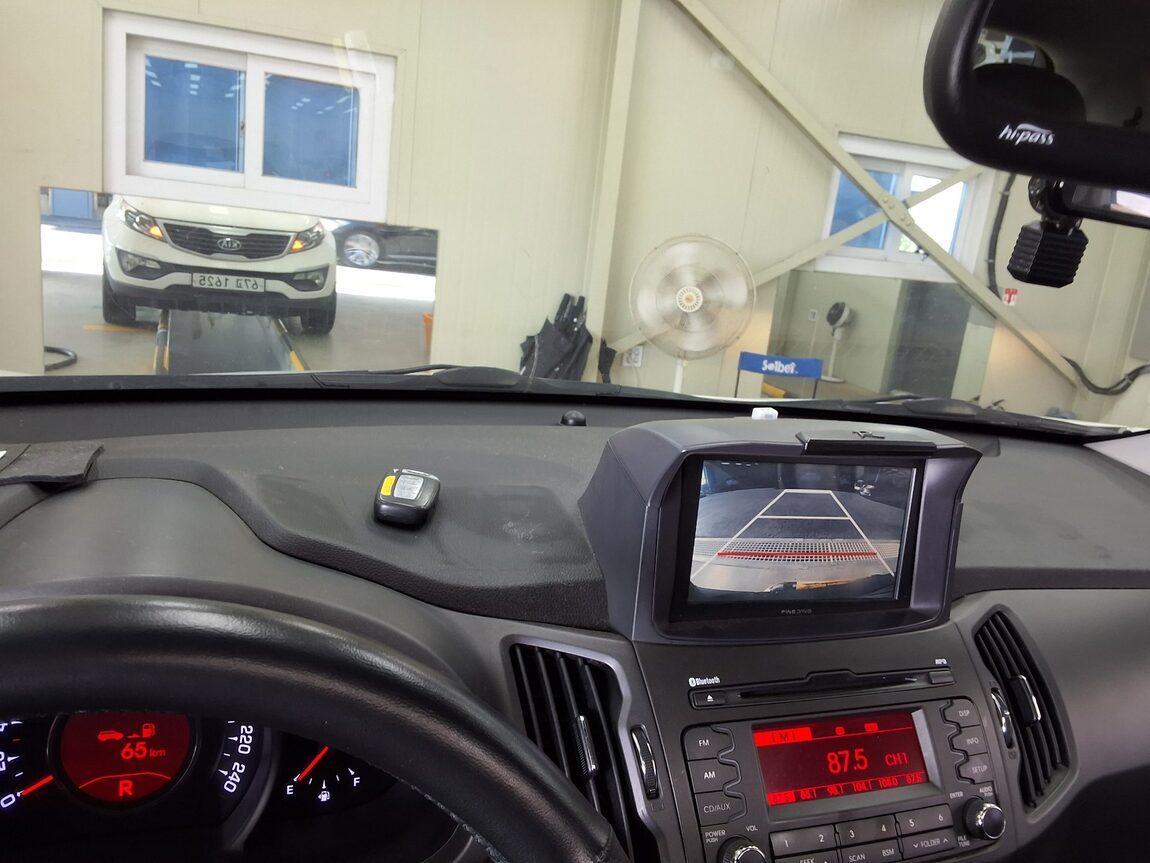 KIA SPORTAGE R DIESEL R2.0 2WD TLX PREMIUM 2011 - zdjęcie 24