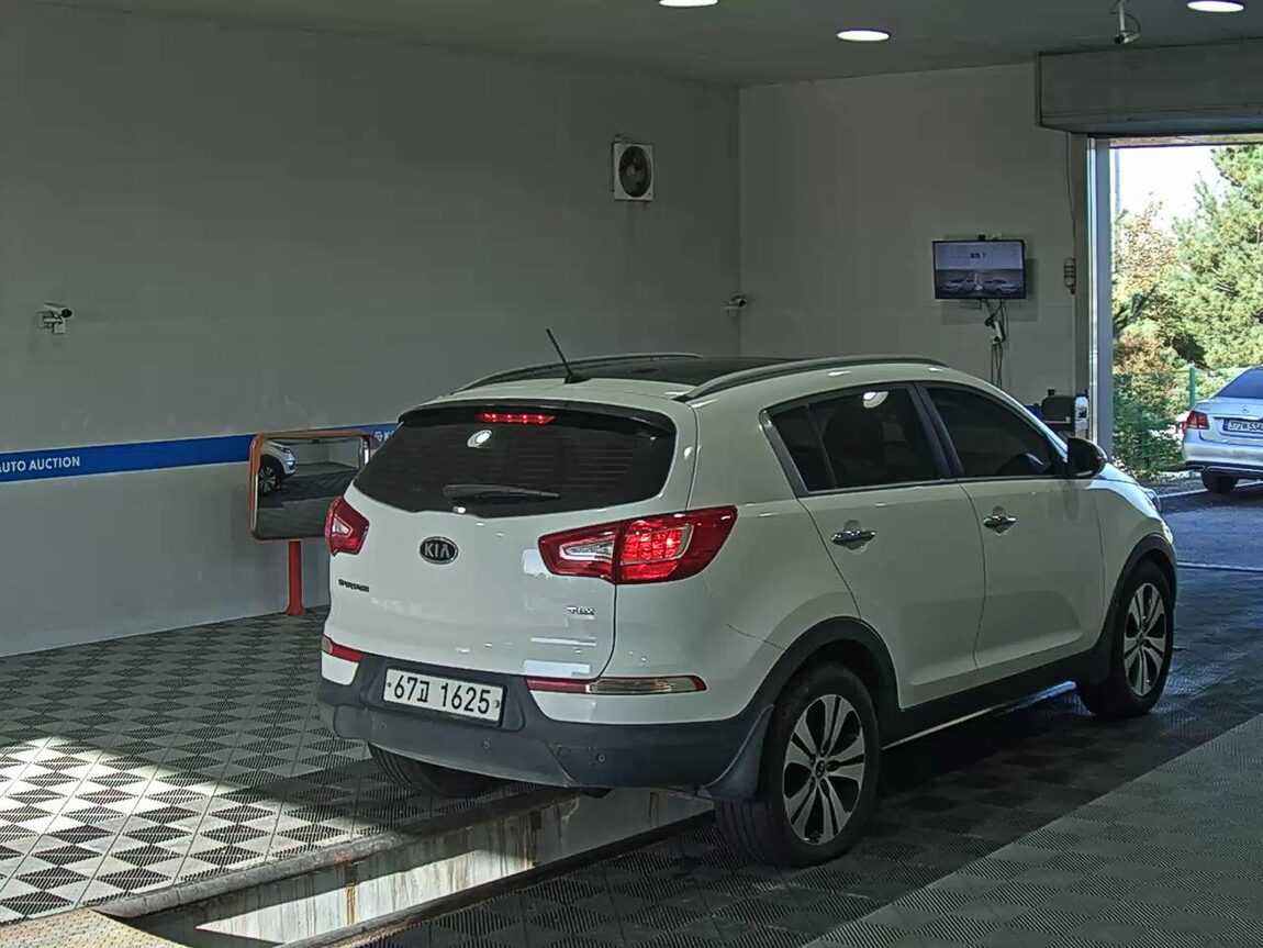 KIA SPORTAGE R DIESEL R2.0 2WD TLX PREMIUM 2011 - zdjęcie 5