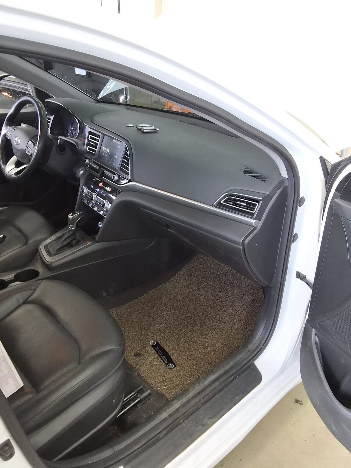 HYUNDAI THE NEW AVANTE AD 1.6 GASOLINE BEST CHOICE 2020 - zdjęcie 14