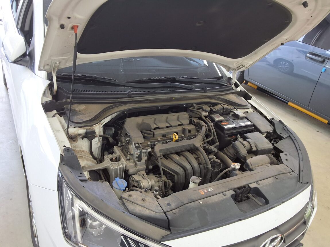 HYUNDAI THE NEW AVANTE AD 1.6 GASOLINE BEST CHOICE 2020 - zdjęcie 18