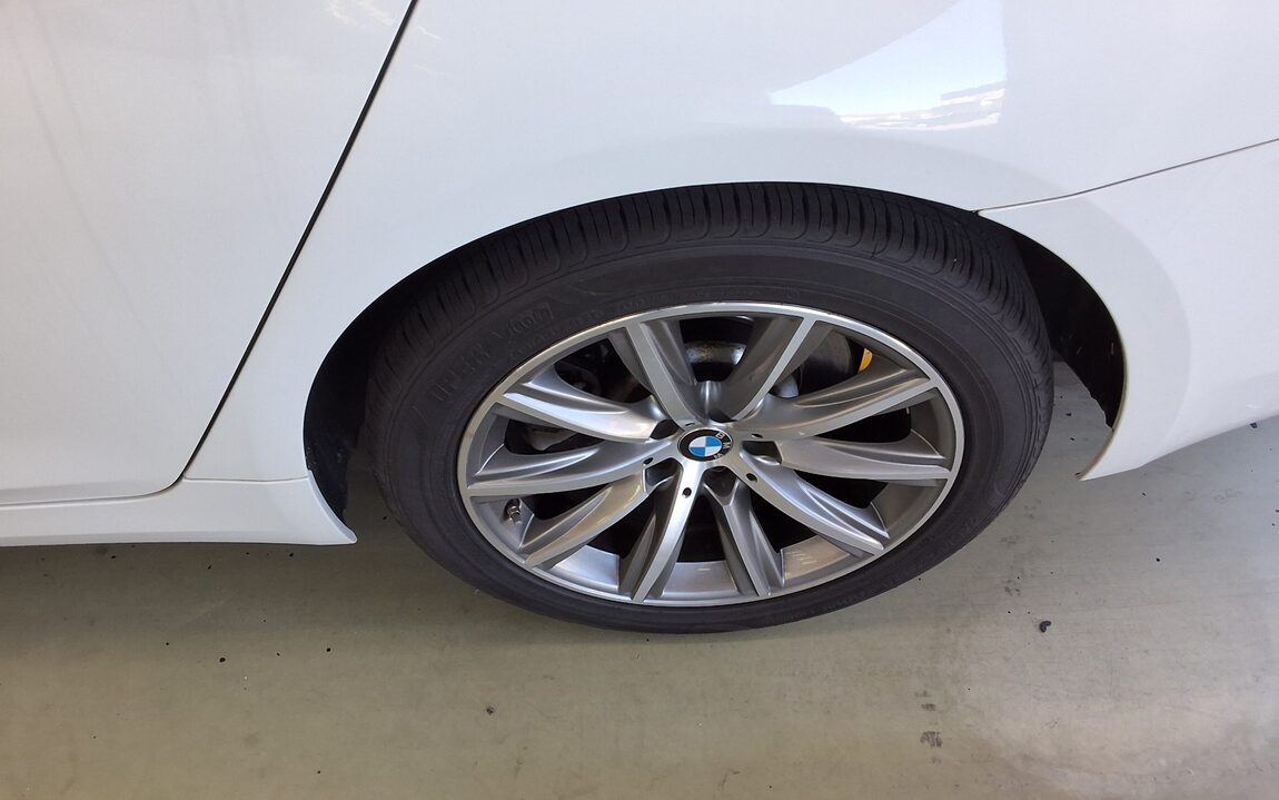 BMW 5 SERIES (7TH GEN) 520i LUXURY 2018 - zdjęcie 26