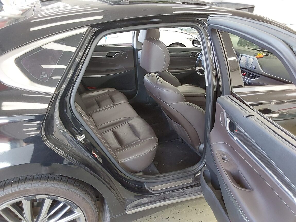 HYUNDAI GRANDEUR IG 2.4 GDi PREMIUM SPECIAL 2018 - zdjęcie 13