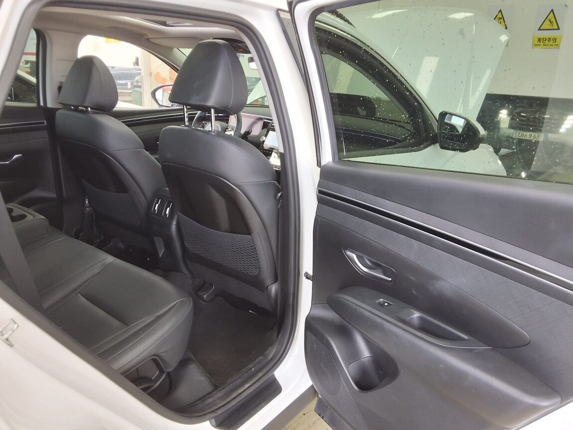 HYUNDAI THE ALL NEW TUCSON 1.6 TURBO 2WD PREMIUM 2022 - zdjęcie 13