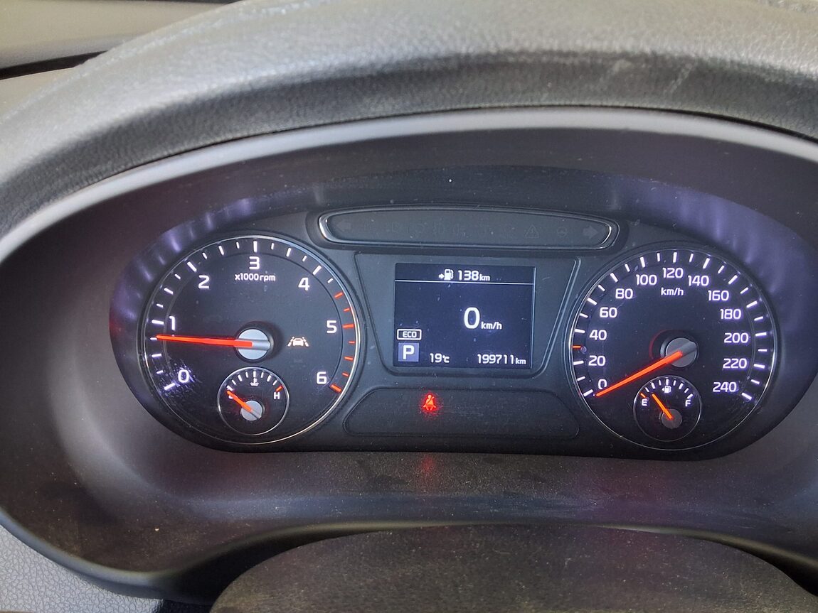 KIA THE NEW SORENTO DIESEL R2.2 2WD NOBLESSE SPECIAL 2019 - zdjęcie 9