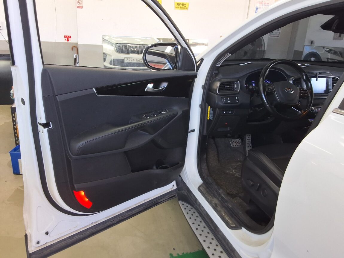 KIA THE NEW SORENTO DIESEL R2.2 2WD NOBLESSE SPECIAL 2019 - zdjęcie 10