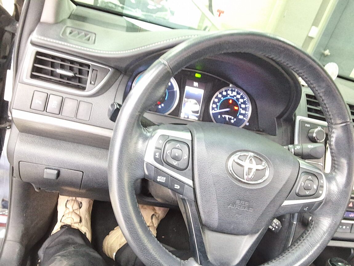 TOYOTA CAMRY (9TH GEN) 2.5 HYBRID XLE 2016 - zdjęcie 23