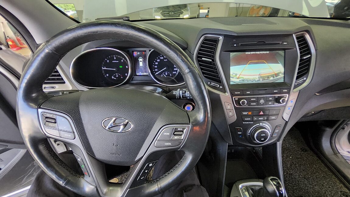 HYUNDAI SANTA FE THE PRIME DIESEL R2.0 2WD EXCLUSIVE SPECIAL 2017 - zdjęcie 19