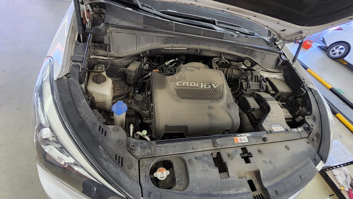 HYUNDAI SANTA FE THE PRIME DIESEL R2.0 2WD EXCLUSIVE SPECIAL 2017 - zdjęcie 21