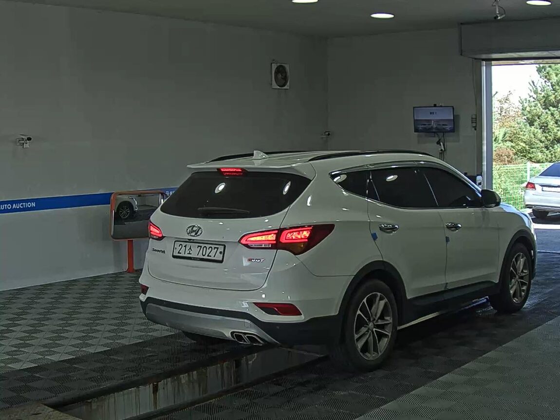 HYUNDAI SANTA FE THE PRIME DIESEL R2.0 2WD EXCLUSIVE SPECIAL 2017 - zdjęcie 5
