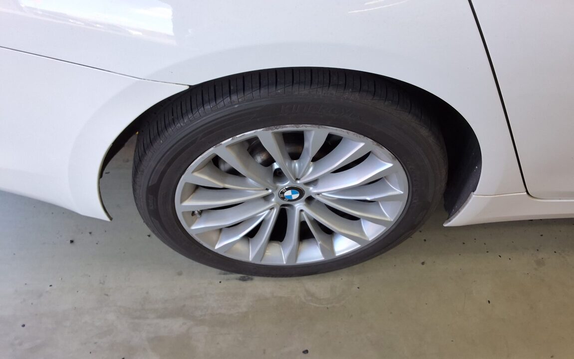 BMW 5 SERIES (7TH GEN) 520d LUXURY LINE SPECIAL 2018 - zdjęcie 27