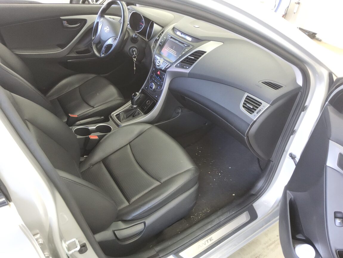 HYUNDAI THE NEW AVANTE MD 1.6 GDi SMART 2016 - zdjęcie 14