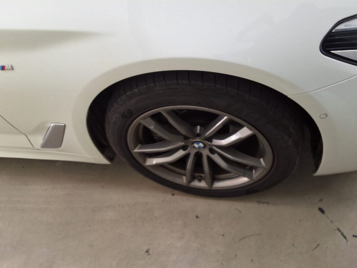 BMW 5 SERIES (7TH GEN) 520d xDRIVE M SPORT PACK 2018 - zdjęcie 21