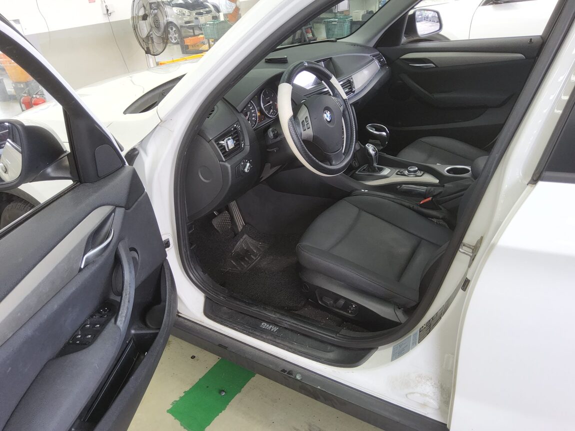 BMW X1 20d xDRIVE 2014 - zdjęcie 10