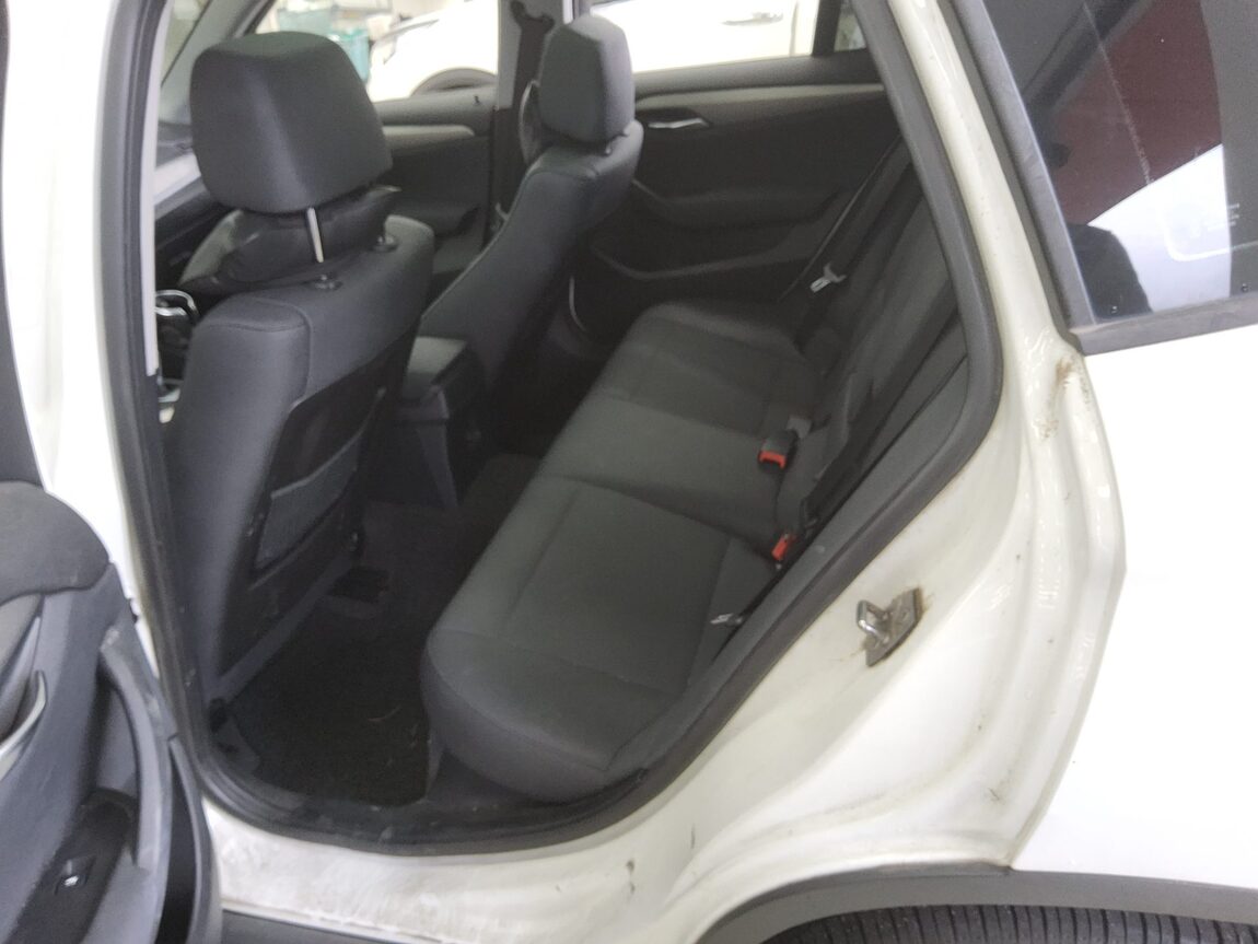 BMW X1 20d xDRIVE 2014 - zdjęcie 12