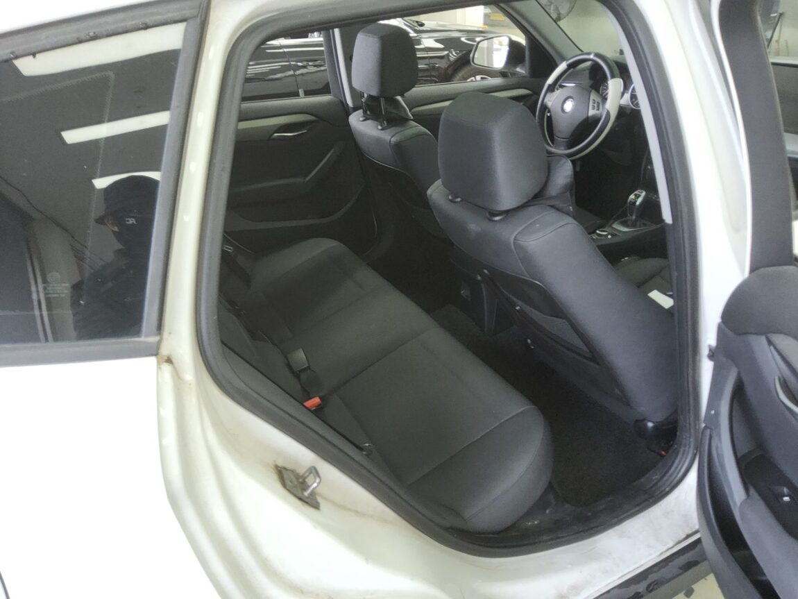 BMW X1 20d xDRIVE 2014 - zdjęcie 13