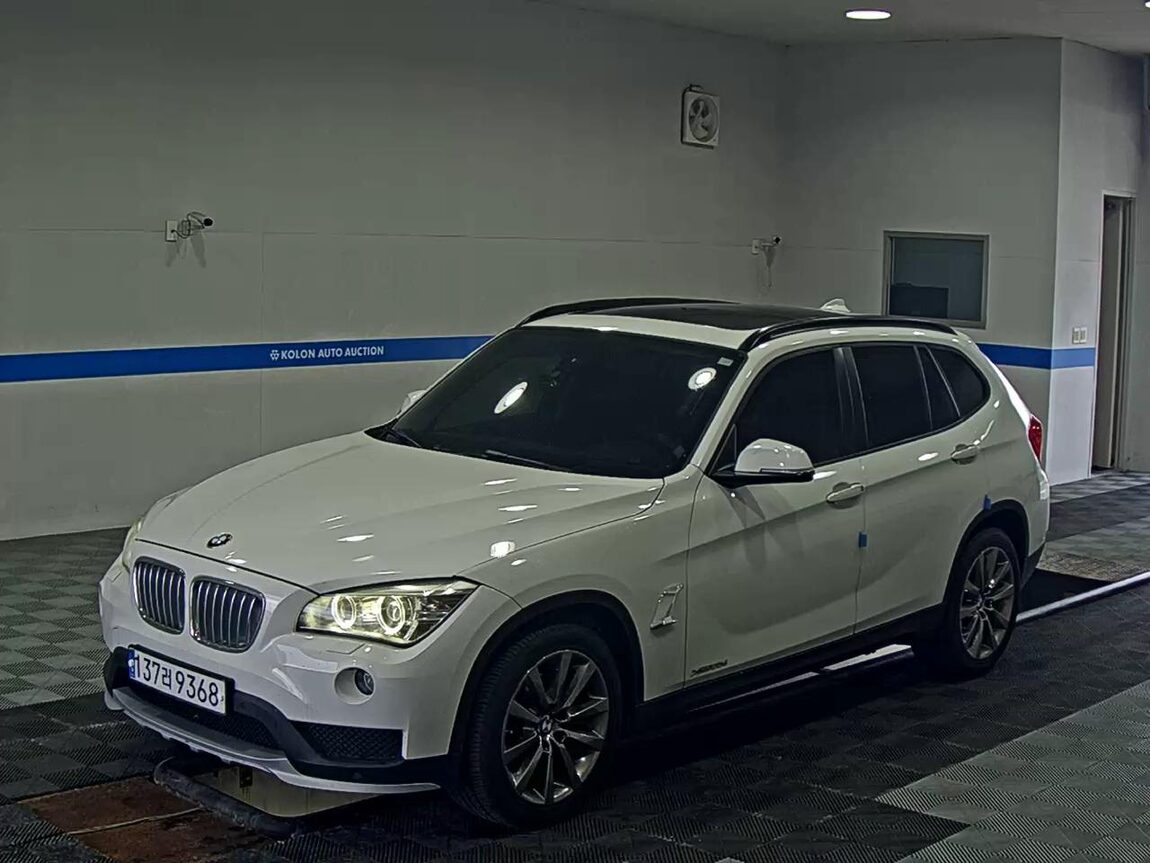 BMW X1 20d xDRIVE 2014 - zdjęcie 2