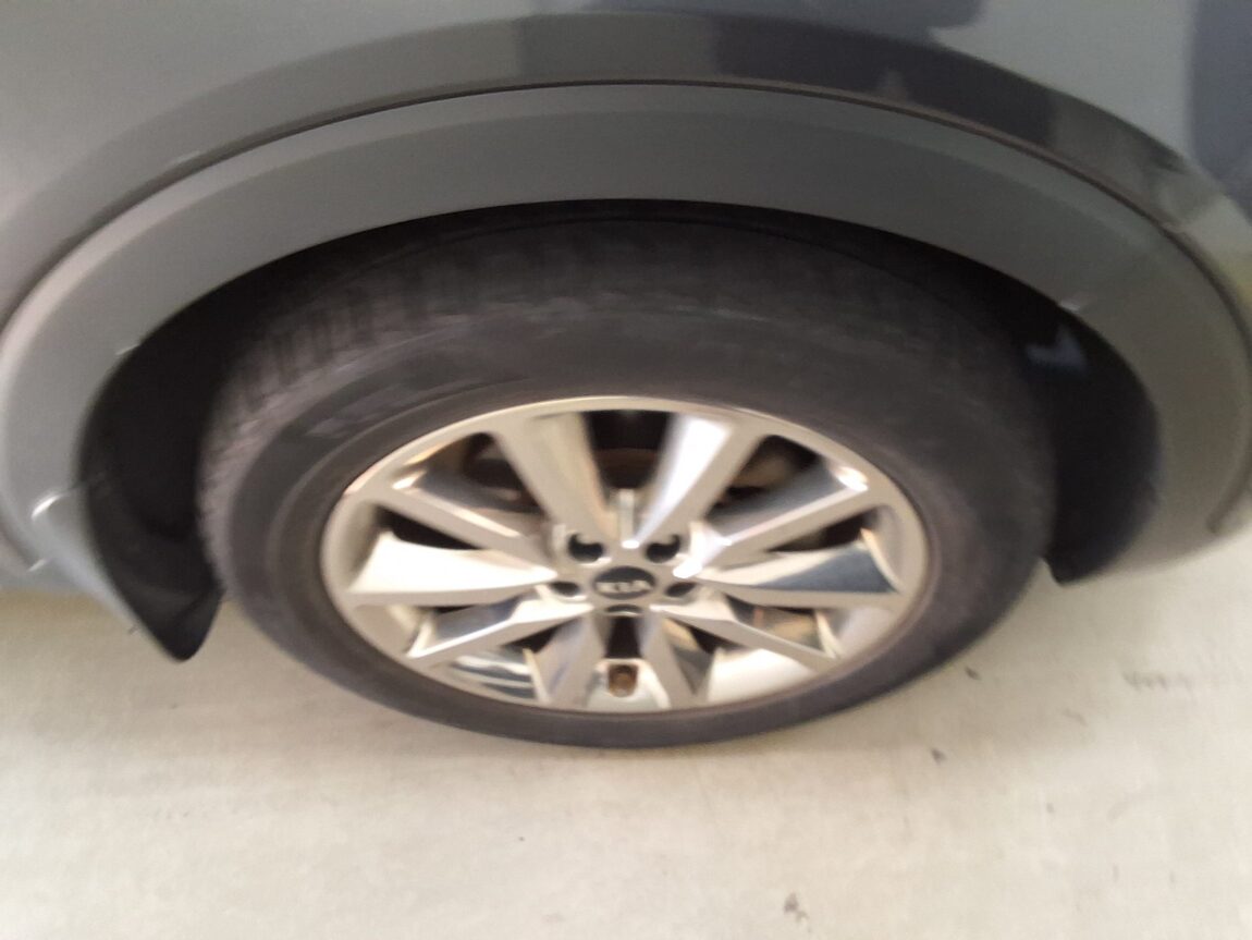 KIA ALL NEW SORENTO R2.0 2WD NOBLESSE 2015 - zdjęcie 21