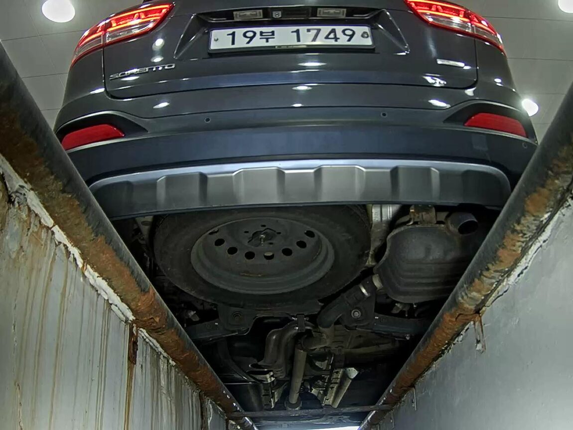 KIA ALL NEW SORENTO R2.0 2WD NOBLESSE 2015 - zdjęcie 8