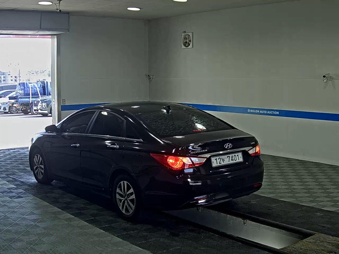HYUNDAI YF SONATA Y20 PREMIER PREMIUM MODEL 2010 - zdjęcie 6