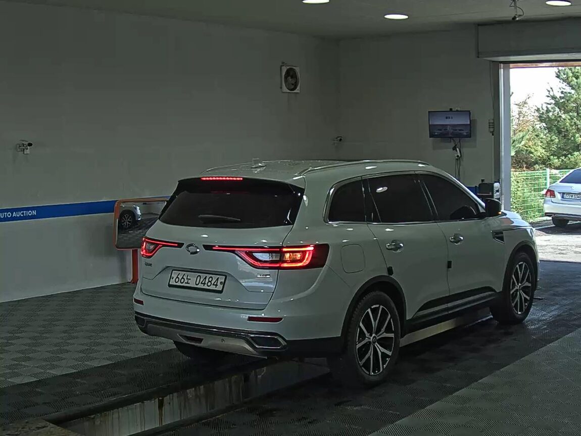 RENAULT (SAMSUNG) THE NEW QM6 2.0 LPe RE SIGNATURE 2020 - zdjęcie 5