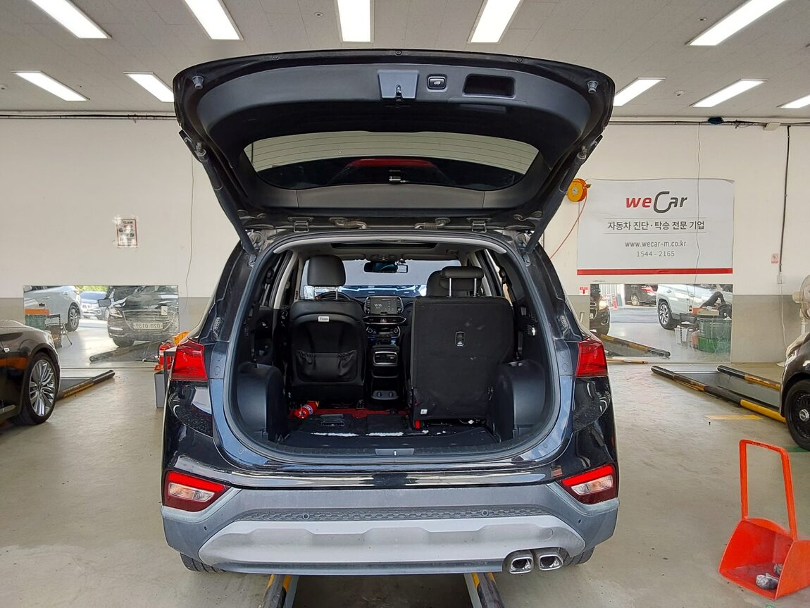 HYUNDAI SANTA FE (TM) R2.2 4WD EXCLUSIVE 2019 - zdjęcie 15