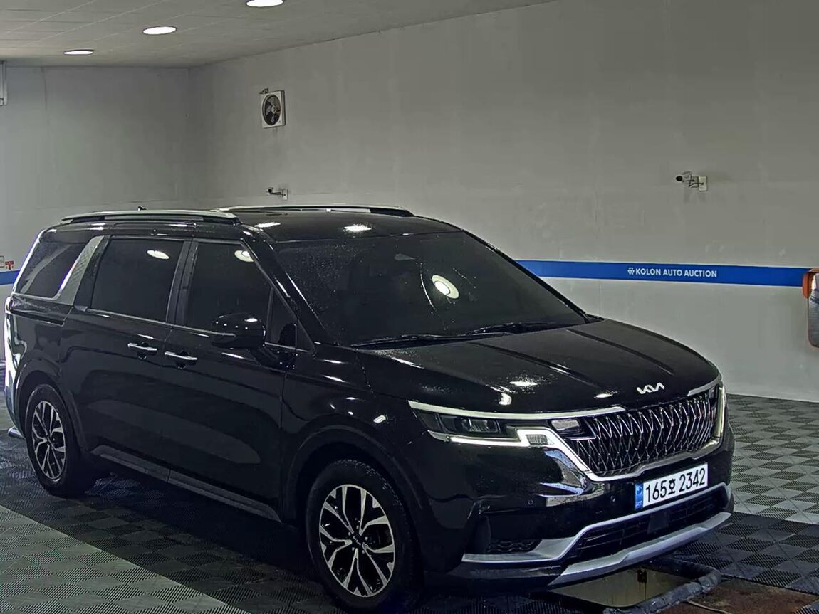KIA NEW CARNIVAL (KA4) 9-SEATER DIESEL PRESTIGE 2023 - zdjęcie 3