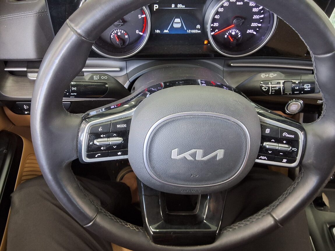 KIA NEW CARNIVAL (KA4) 9-SEATER DIESEL PRESTIGE 2023 - zdjęcie 17