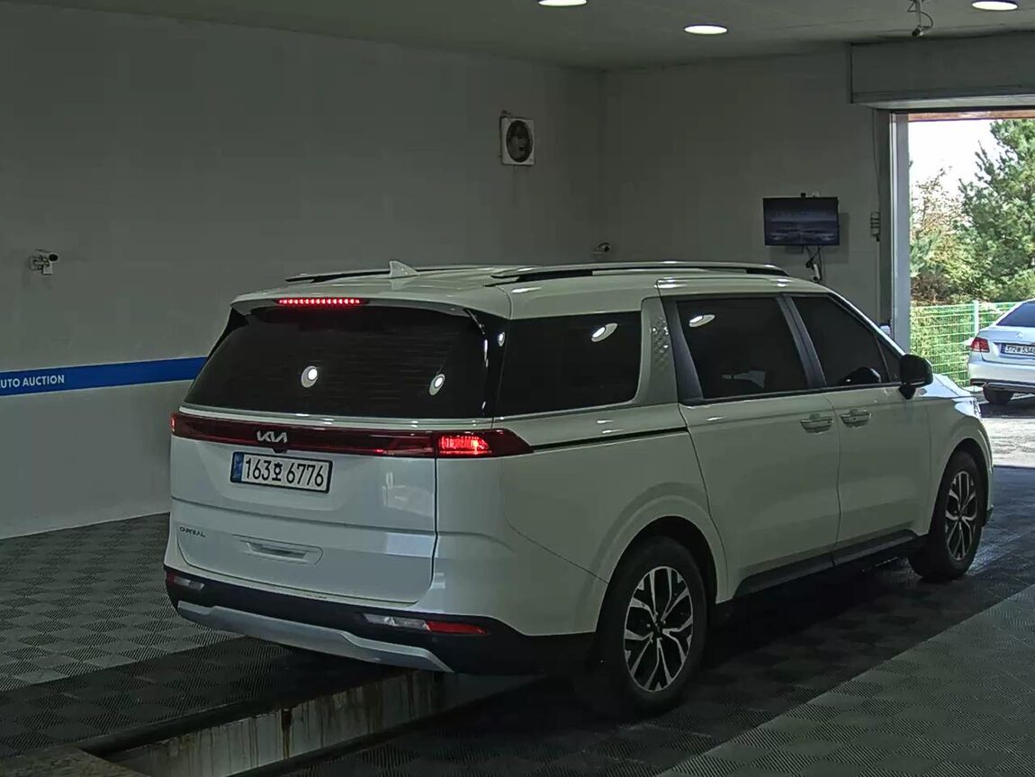 KIA NEW CARNIVAL (KA4) 9-SEATER DIESEL PRESTIGE 2023 - zdjęcie 5