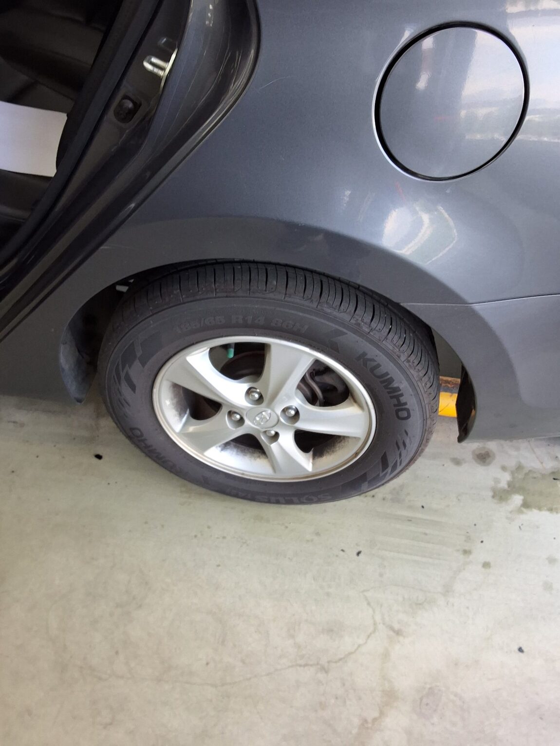 HYUNDAI NEW ACCENT 1.4 VVT PREMIER 2012 - zdjęcie 21
