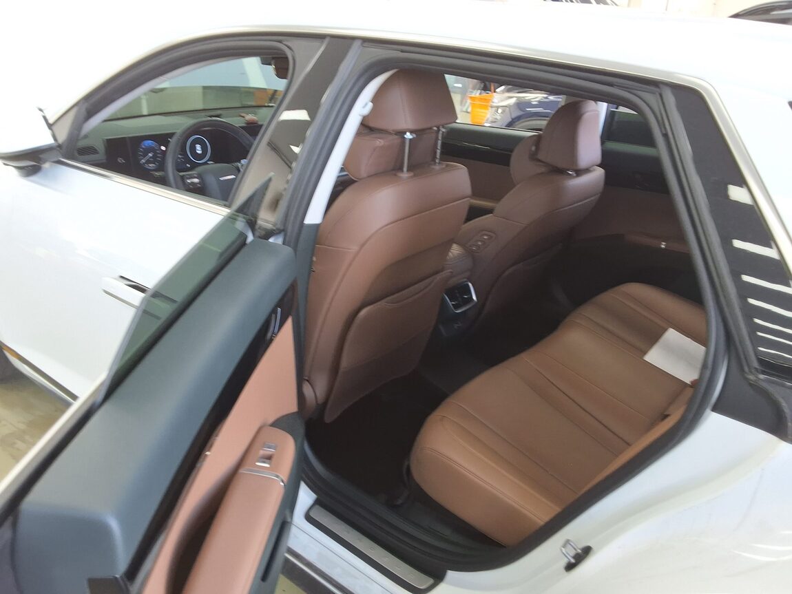 HYUNDAI THE ALL NEW GRANDEUR GASOLINE 2.5 EXCLUSIVE 2025 - zdjęcie 12