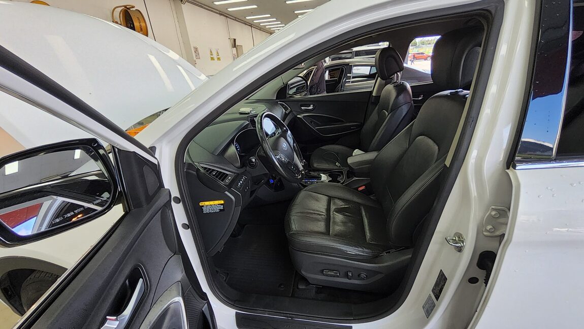 HYUNDAI SANTA FE THE PRIME DIESEL R2.0 2WD PREMIUM 2018 - zdjęcie 10