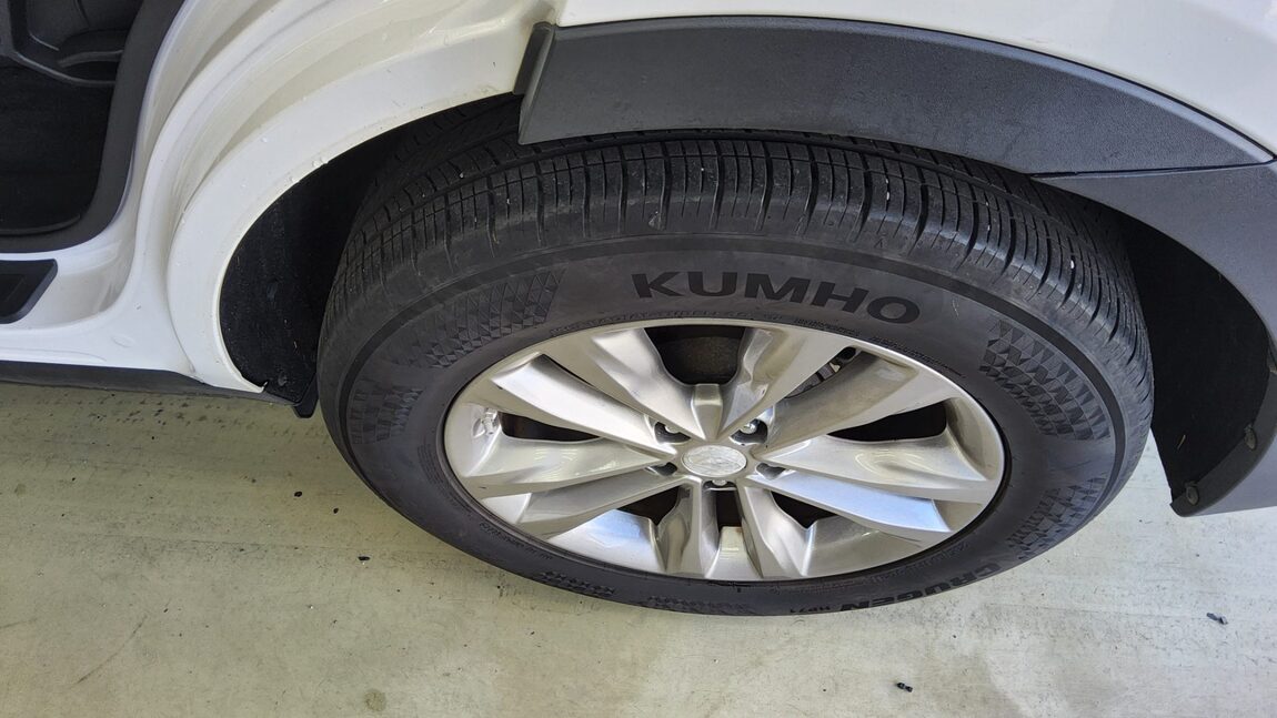HYUNDAI SANTA FE THE PRIME DIESEL R2.0 2WD PREMIUM 2018 - zdjęcie 23