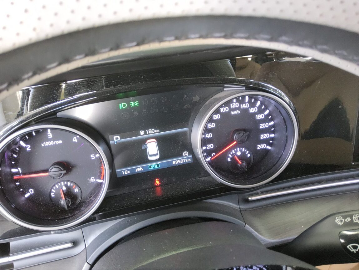 KIA NEW CARNIVAL (KA4) 9-SEATER DIESEL PRESTIGE 2023 - zdjęcie 9