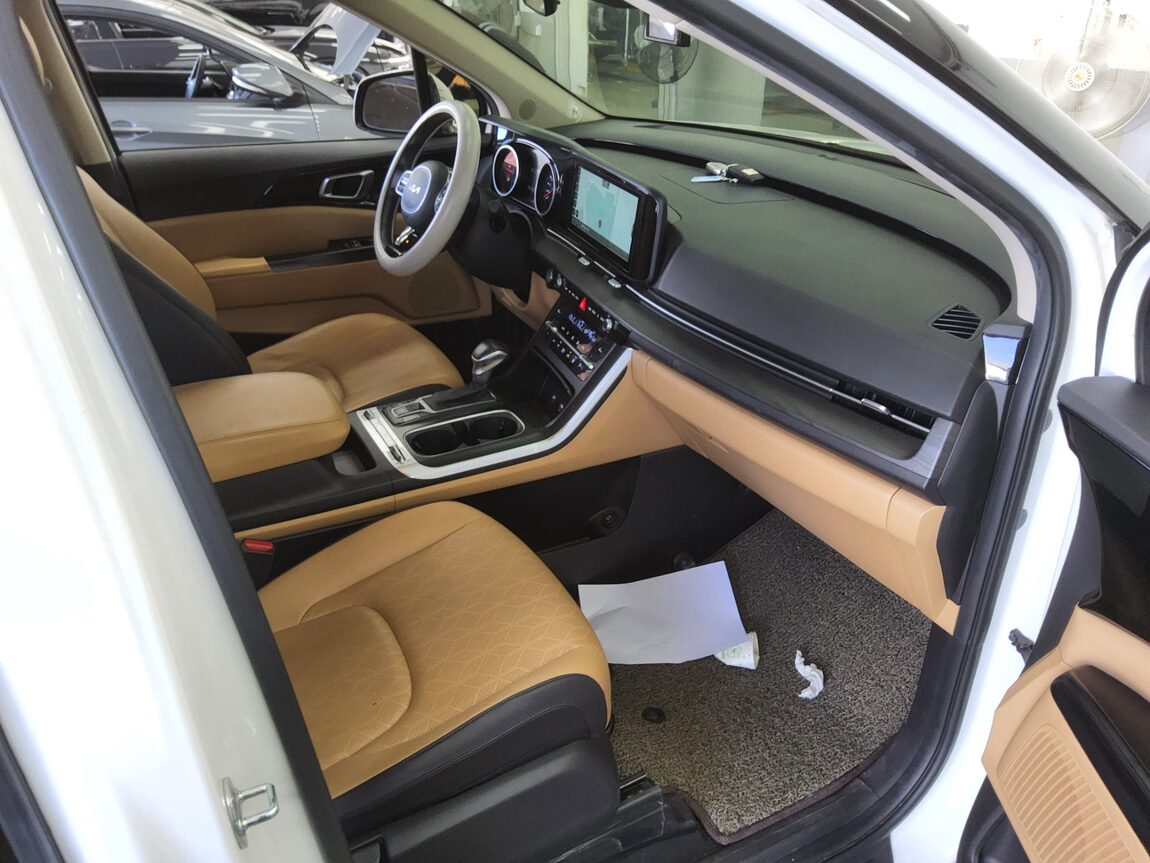 KIA NEW CARNIVAL (KA4) 9-SEATER DIESEL PRESTIGE 2023 - zdjęcie 14