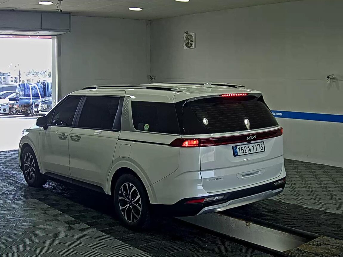 KIA NEW CARNIVAL (KA4) 9-SEATER DIESEL PRESTIGE 2023 - zdjęcie 6
