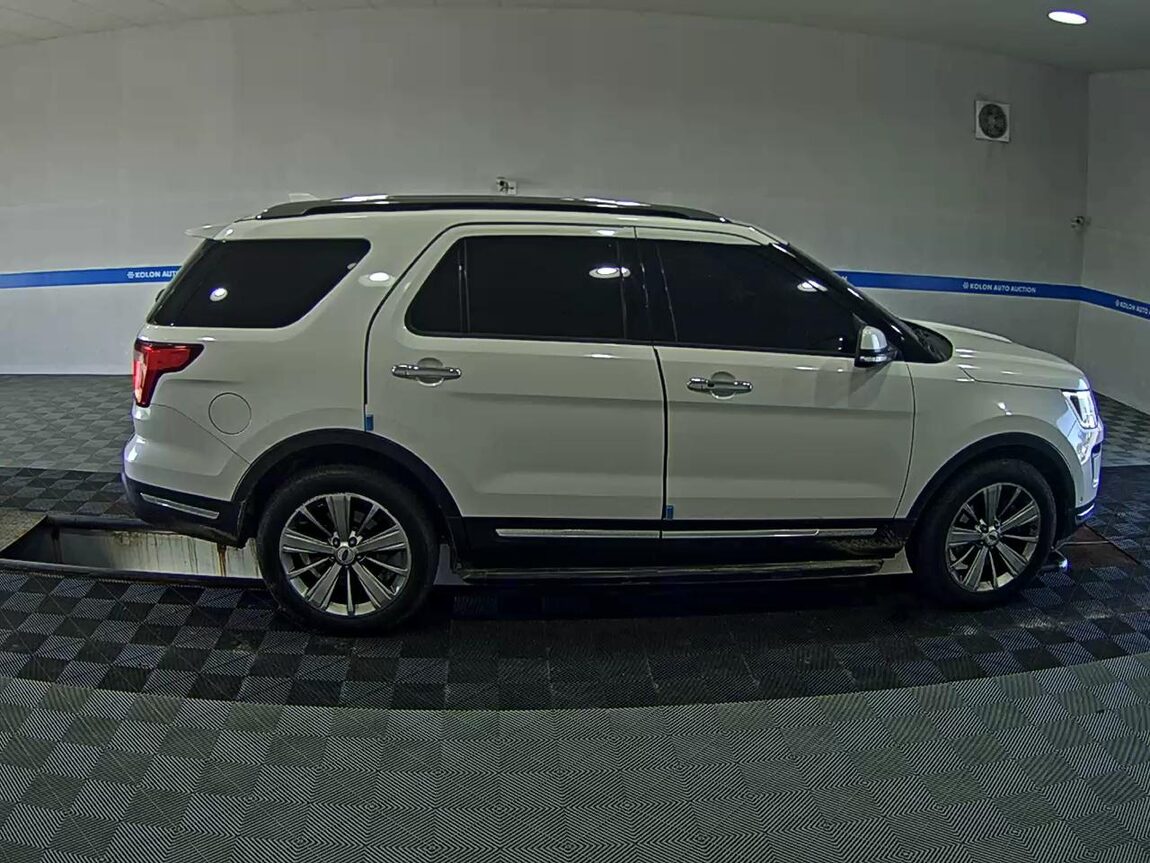 FORD EXPLORER (5TH GEN) 2.3 AWD LIMITED 2018 - zdjęcie 4