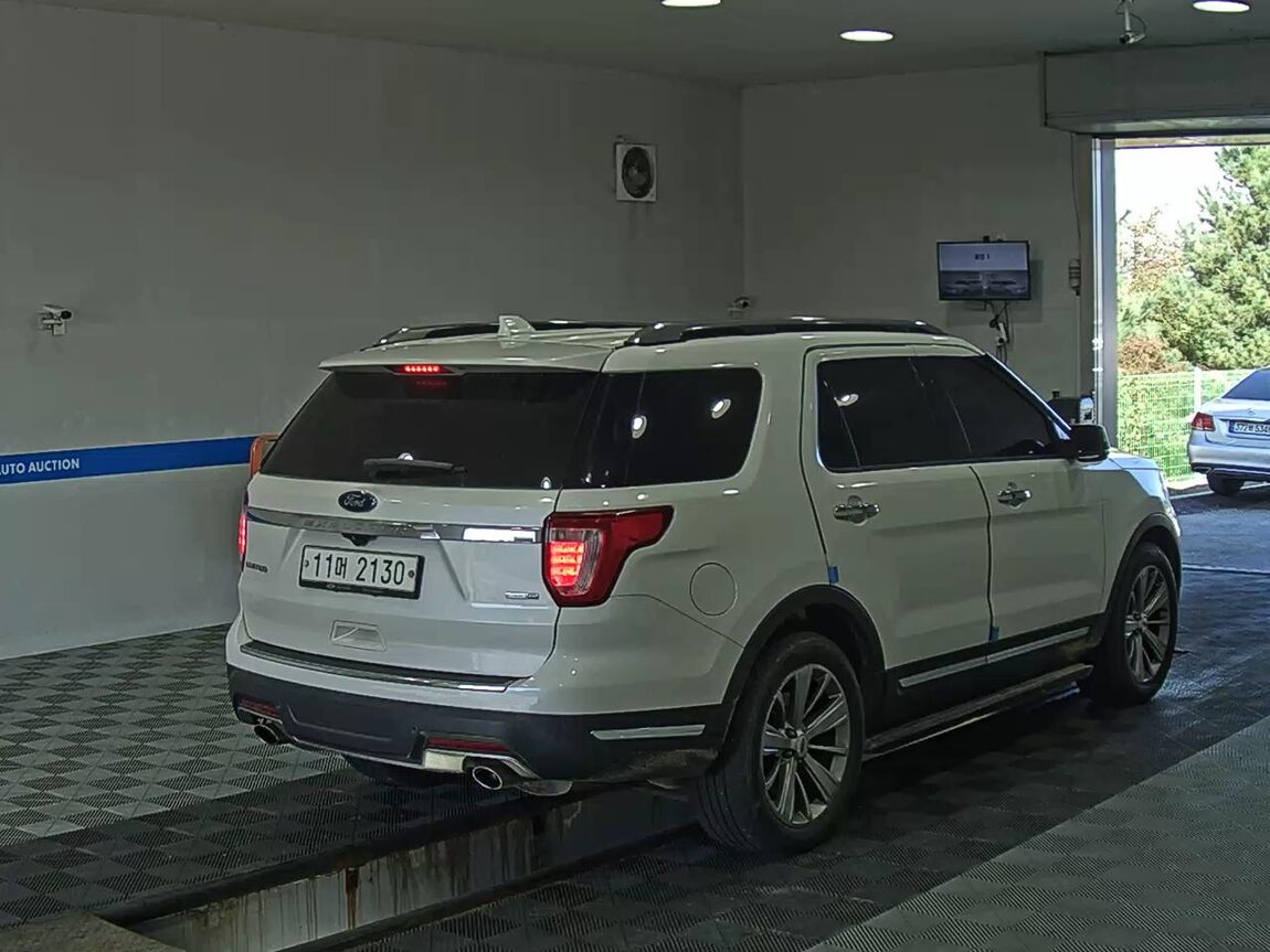 FORD EXPLORER (5TH GEN) 2.3 AWD LIMITED 2018 - zdjęcie 5
