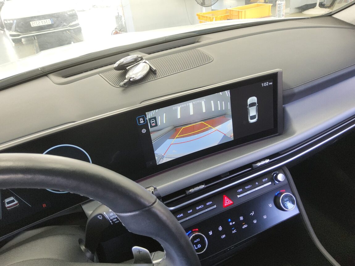 HYUNDAI SONATA THE EDGE GASOLINE 2.0 PREMIUM 2025 - zdjęcie 18
