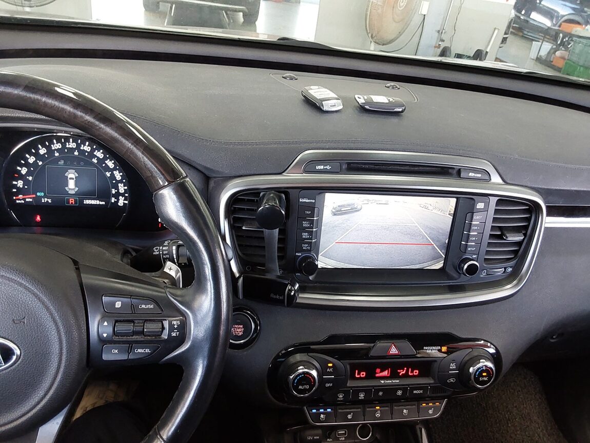 KIA ALL NEW SORENTO R2.0 2WD NOBLESSE SPECIAL 2016 - zdjęcie 17