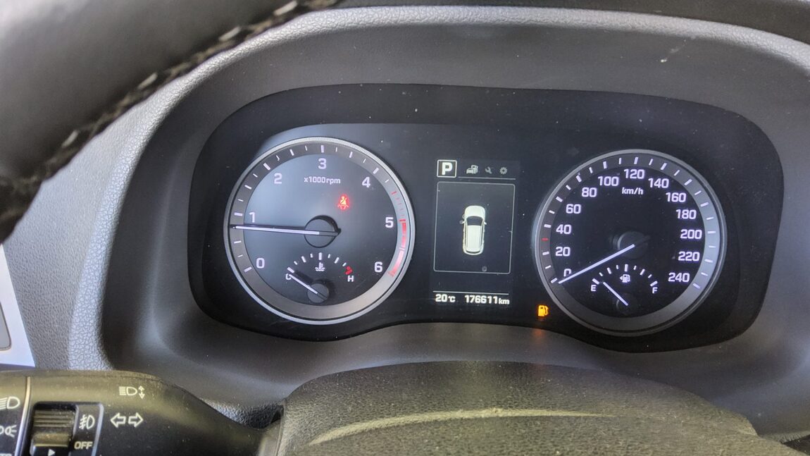 HYUNDAI ALL NEW TUCSON DIESEL 1.7 2WD MODERN 2016 - zdjęcie 9