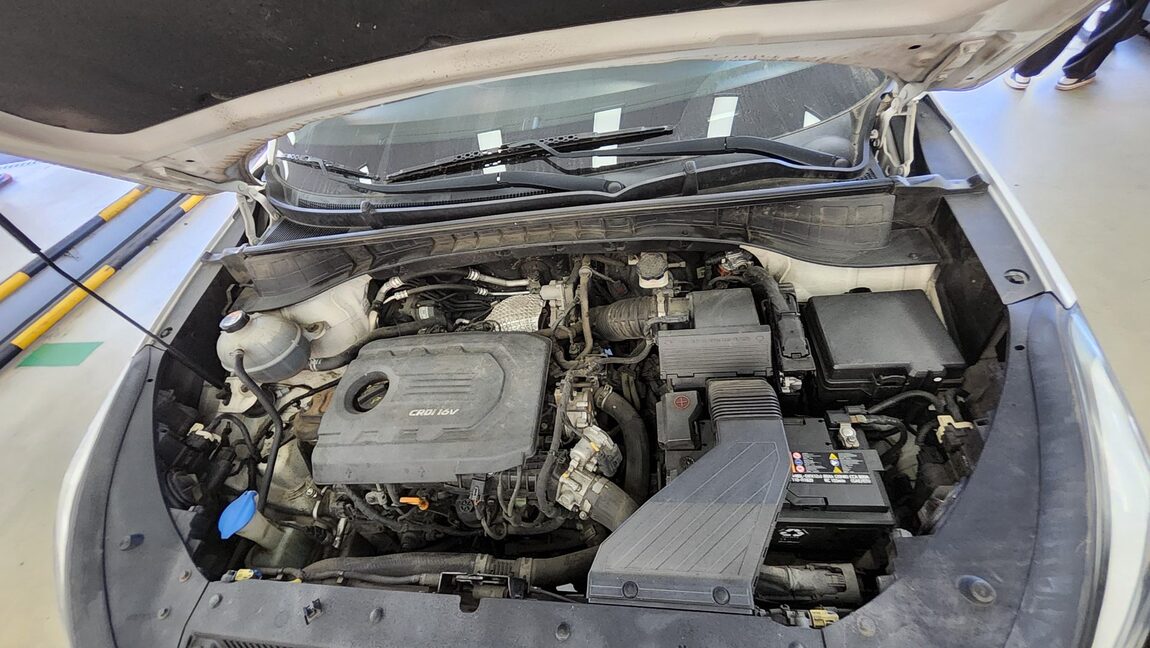 HYUNDAI ALL NEW TUCSON DIESEL 1.7 2WD MODERN 2016 - zdjęcie 21