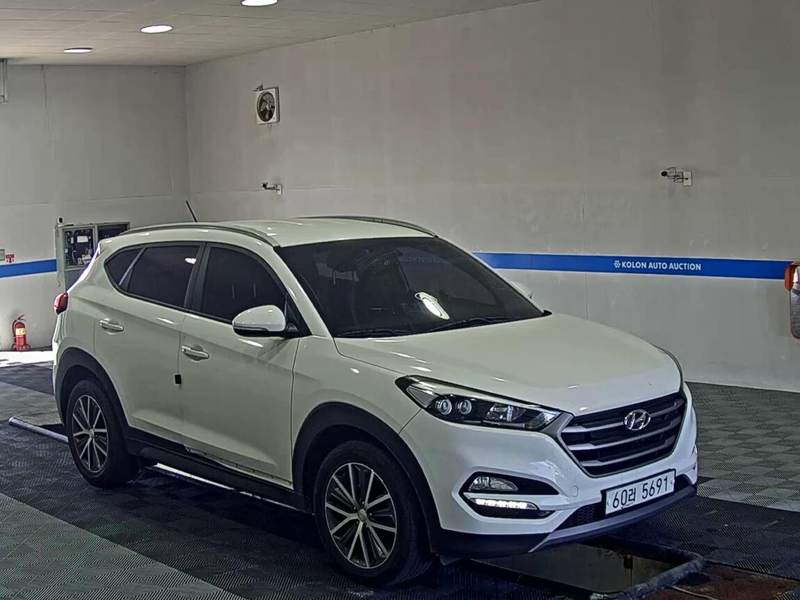 HYUNDAI ALL NEW TUCSON DIESEL 1.7 2WD MODERN 2016 - zdjęcie 3