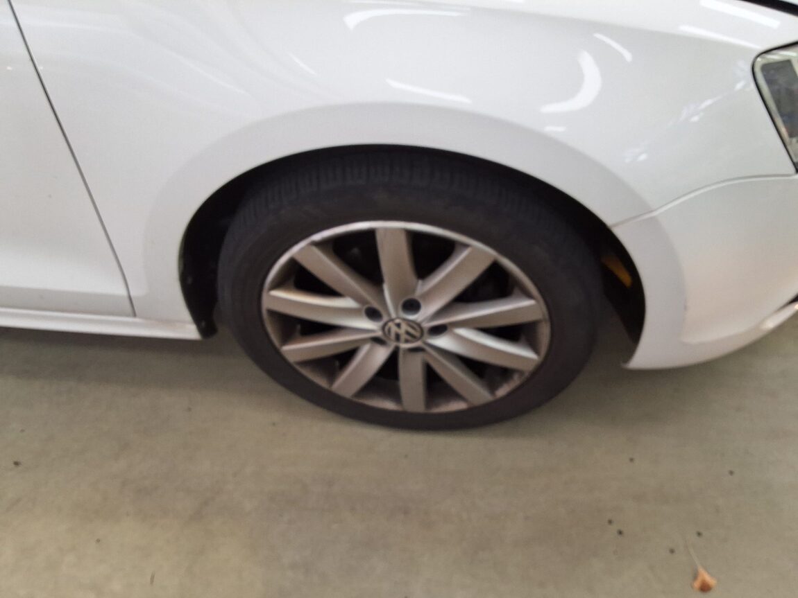 VOLKSWAGEN JETTA (6TH GEN) 2.0 TDI 2012 - zdjęcie 21